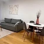 Vapartment Nova Vajnorska , Private Parking *