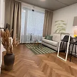Vapartment Nova Vajnorska , Private Parking Appartamento Bratislava