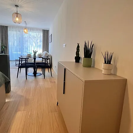 Vapartment Nova Vajnorska , Private Parking * ブラチスラヴァ