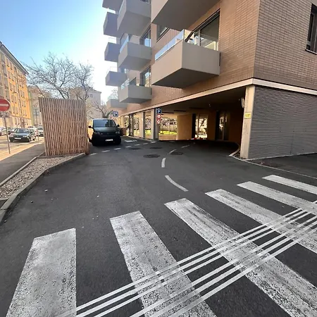 Apartman Vapartment Nova Vajnorska , Private Parking Pozsony