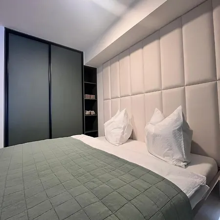 Vapartment Nova Vajnorska , Private Parking