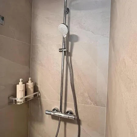 Vapartment Nova Vajnorska , Private Parking דירה