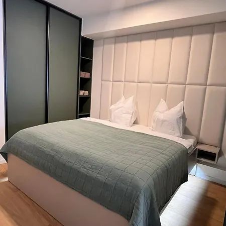 Vapartment Nova Vajnorska , Private Parking アパート *