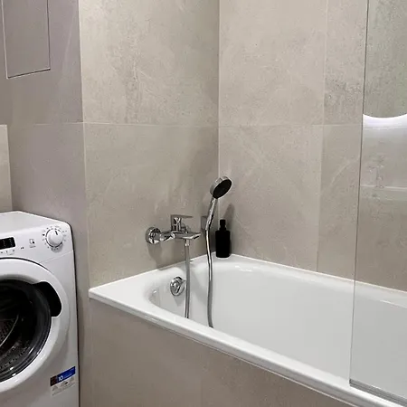Vapartment Nova Vajnorska , Private Parking * ברטיסלאבה