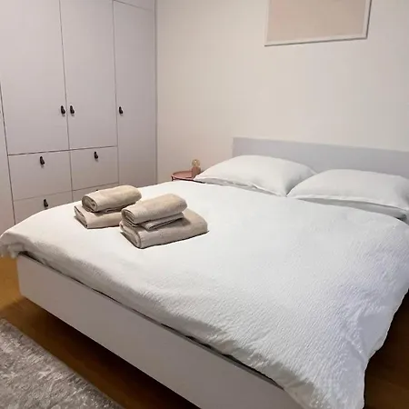Vapartment Nova Vajnorska , Private Parking * 브라티슬라바