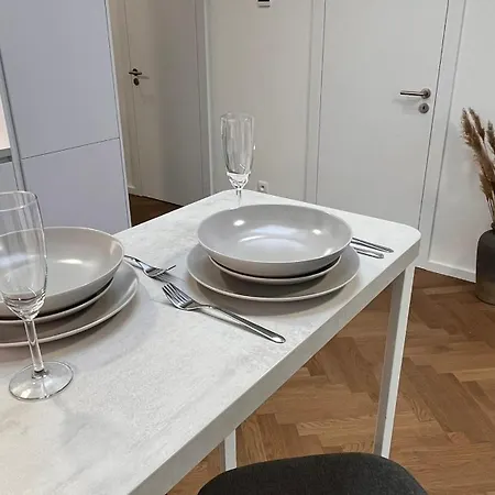 아파트 Vapartment Nova Vajnorska , Private Parking *